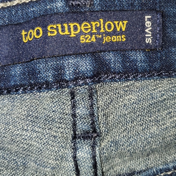 Levi's Jeans - Picture 2 of 5